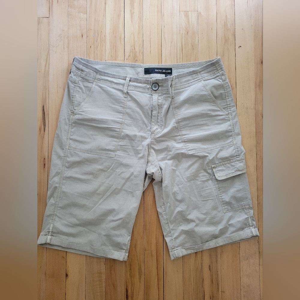 Dkny Khaki Cargo Shorts Y2K